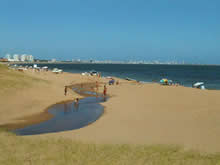 charco para los niños en la playa pinares